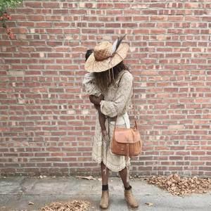 Meet your Posher, Sunshine